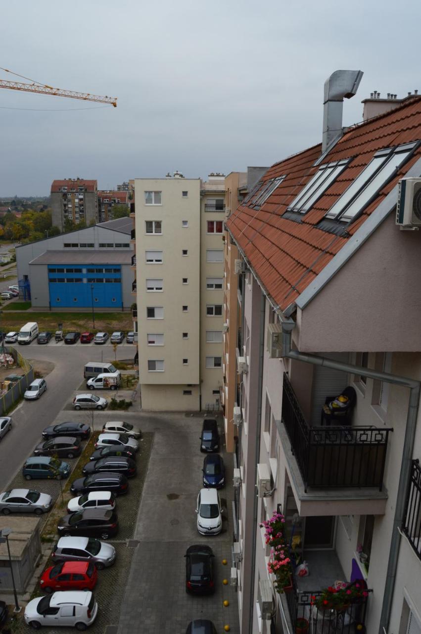 Appartamento Apartman Mile Subotica Esterno foto